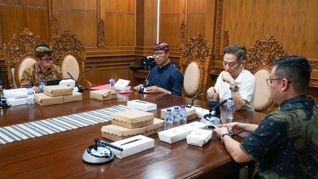 Bahas Pengembangan Layanan Stem Cell, Plt. Bupati Badung Pimpin Rapat Dengan RSD Mangusada